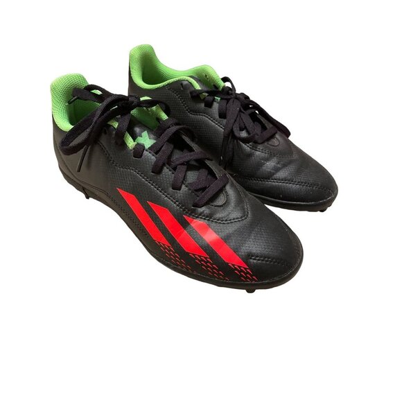 Adidas Black Red Stripe Lace Up Kids Cleats Sz 4 - Picture 1 of 7